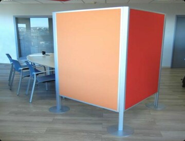 Améliorez votre Environnement de Travail : Pose d'Écran de Bureau MA50 par Akustik Améliorez votre Environnement de Travail : Pose d'Écran de Bureau MA50 par Akustik